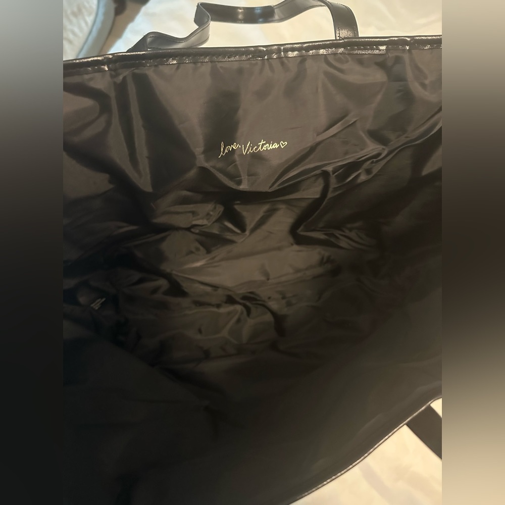 Never used Victoria’s Secret sequin tote bag black and multicolored sequins - Picture 3 of 4